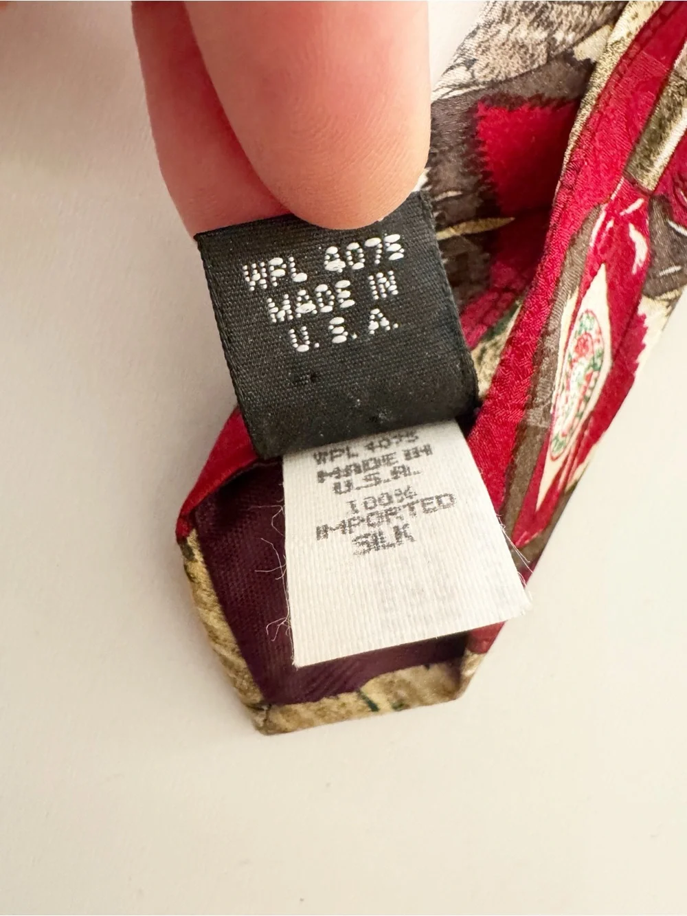 Vintage 90s Tabasco Silk Tie
